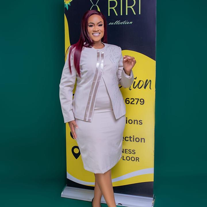 Full Grey Skirt Suit